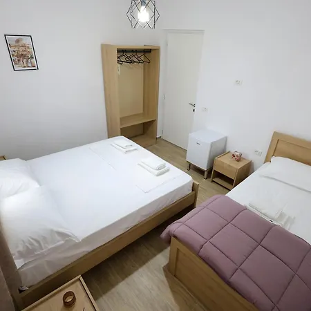 Vreko 4*