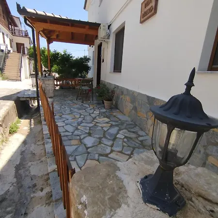 Vreko Guest house *