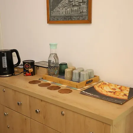 Konukevi Vreko 4*
