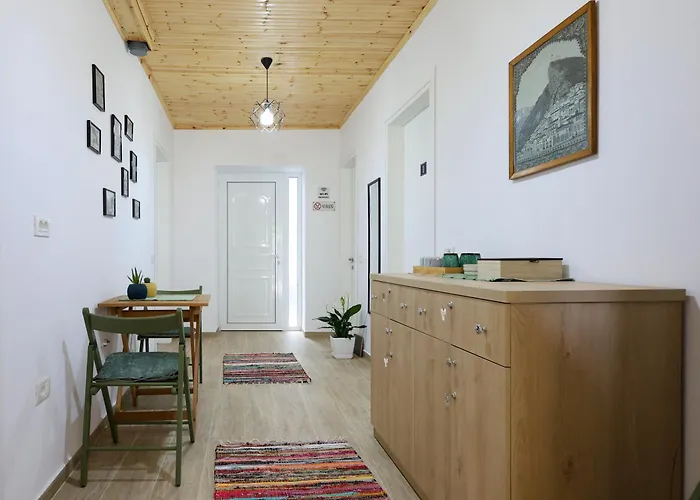 Vreko Casa de hóspedes Berati