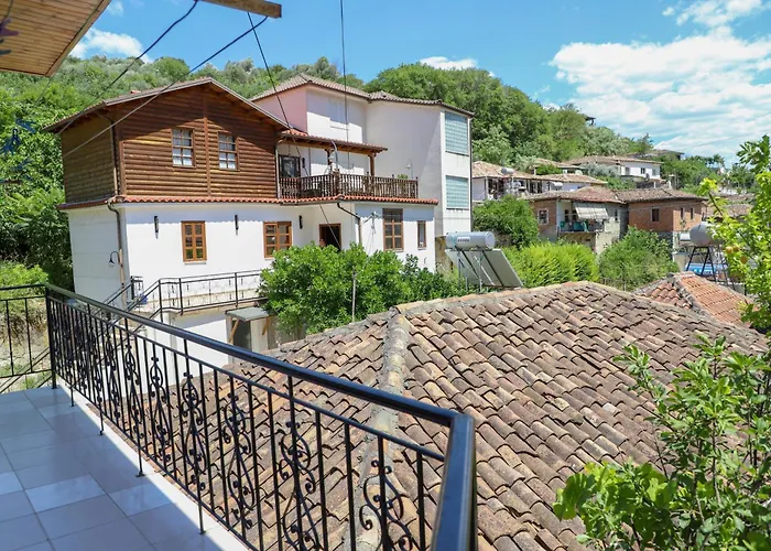 Vreko Casa de hóspedes Berati